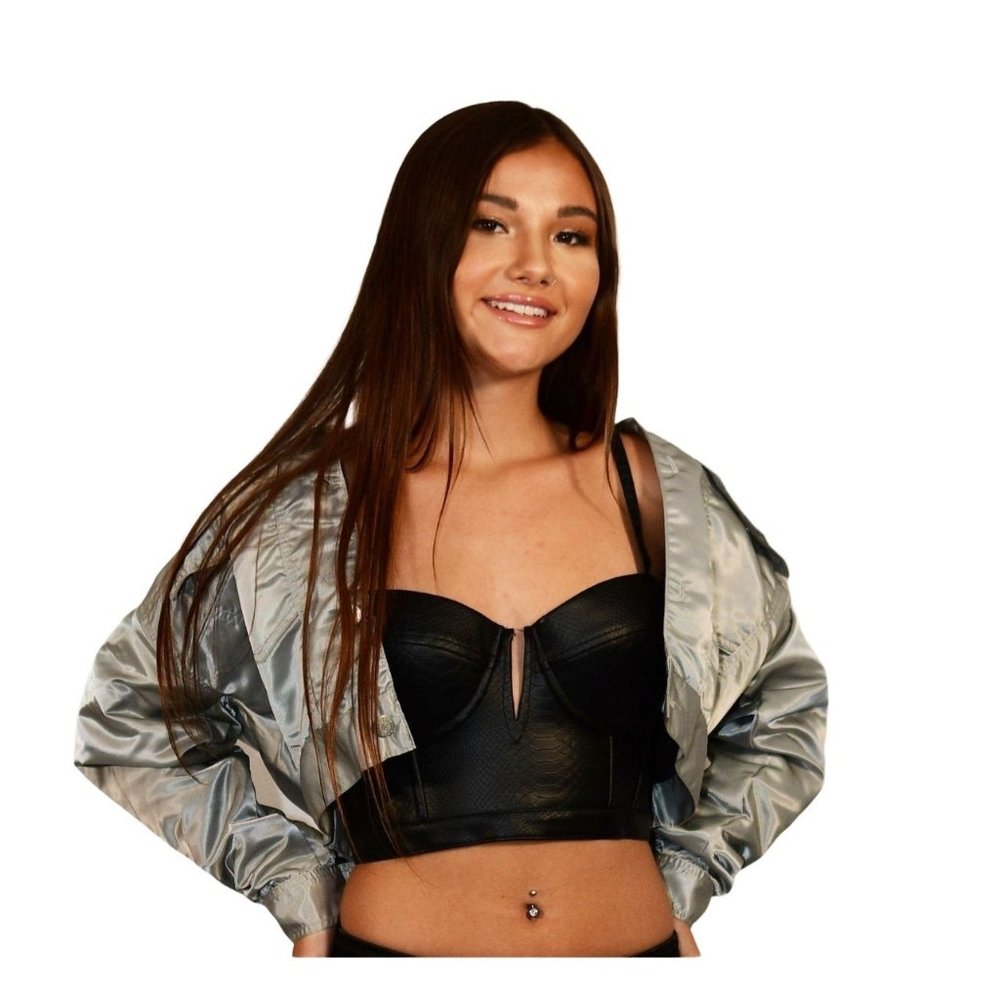 90s LA Vintage RUBBER SOUL Stylish Metallic Silver Satin Cropped Jacket. Size 1